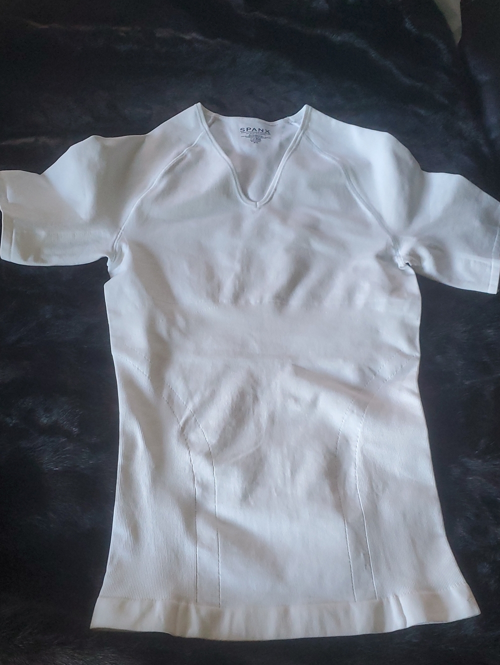 MEN'S SPANX ZONED PERFORMANCE UNDERSHIRT IN WHITE /SIZE:XLARGE